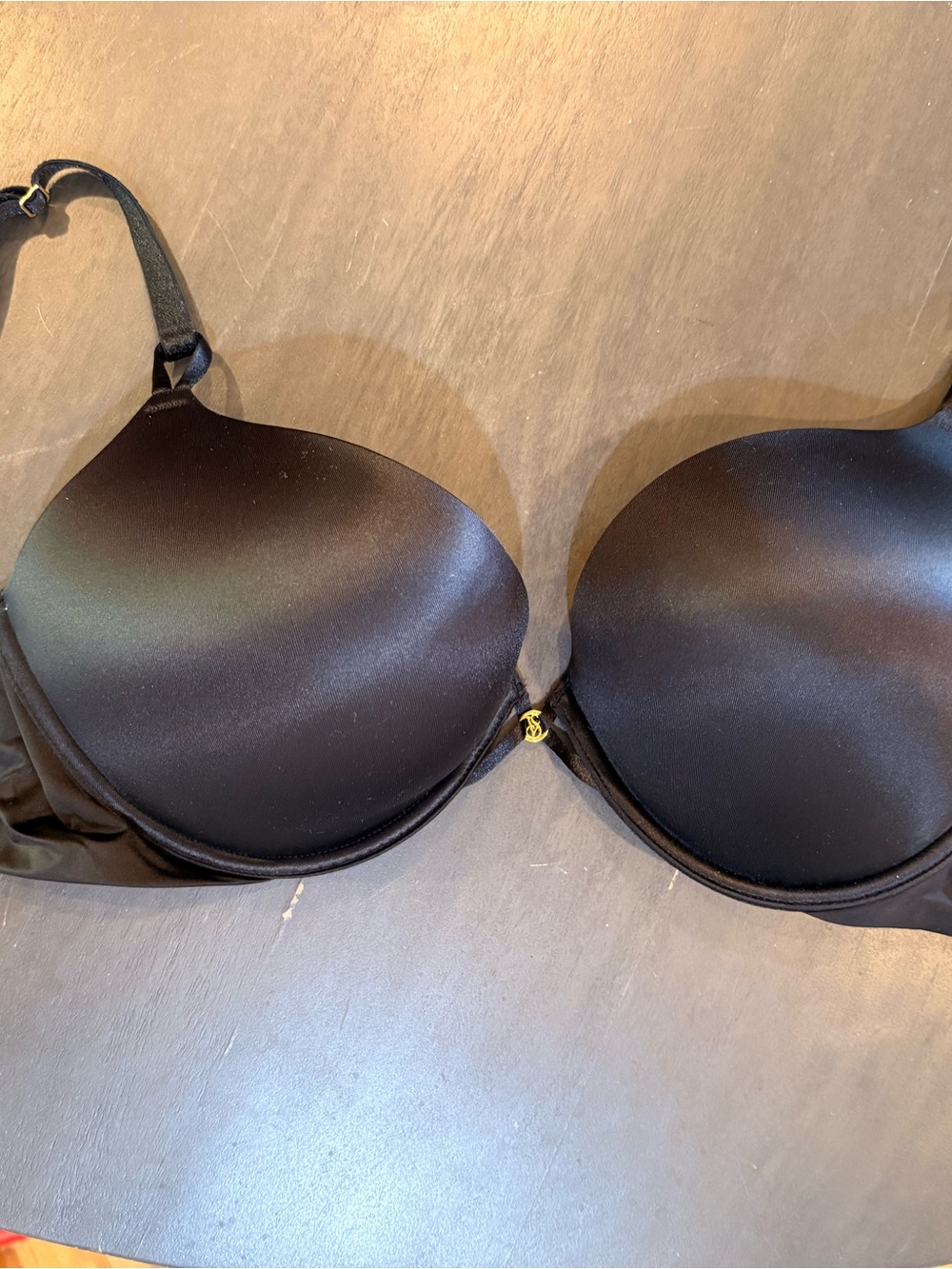 Victoria's Secret Women's Bombshell Adds-2-Cups Push Up Bra